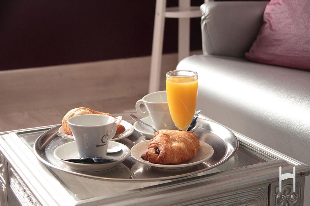 Hotel H Granollers Buitenkant foto
