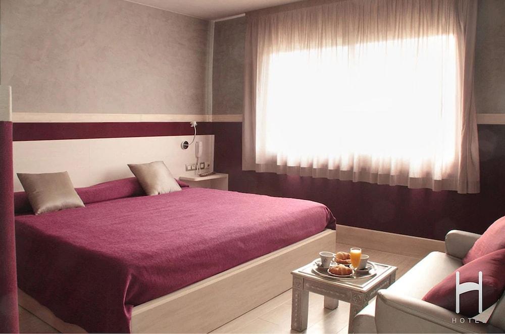 Hotel H Granollers Buitenkant foto