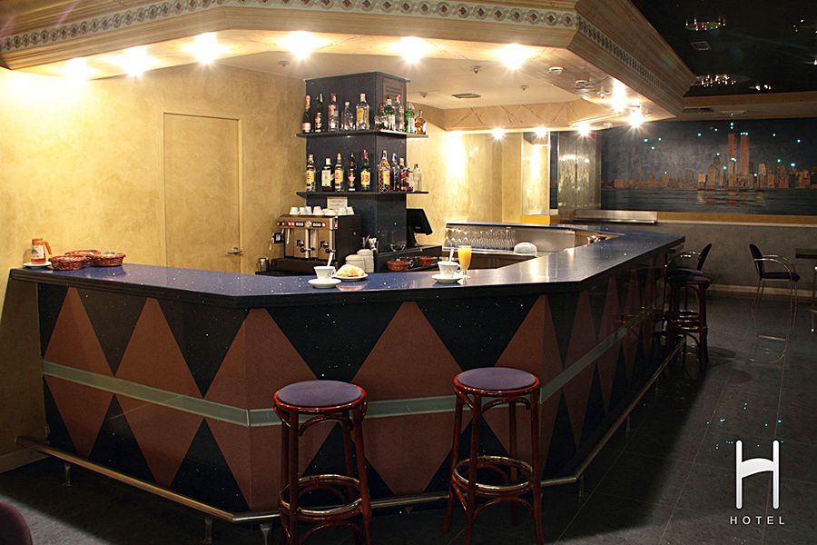 Hotel H Granollers Buitenkant foto