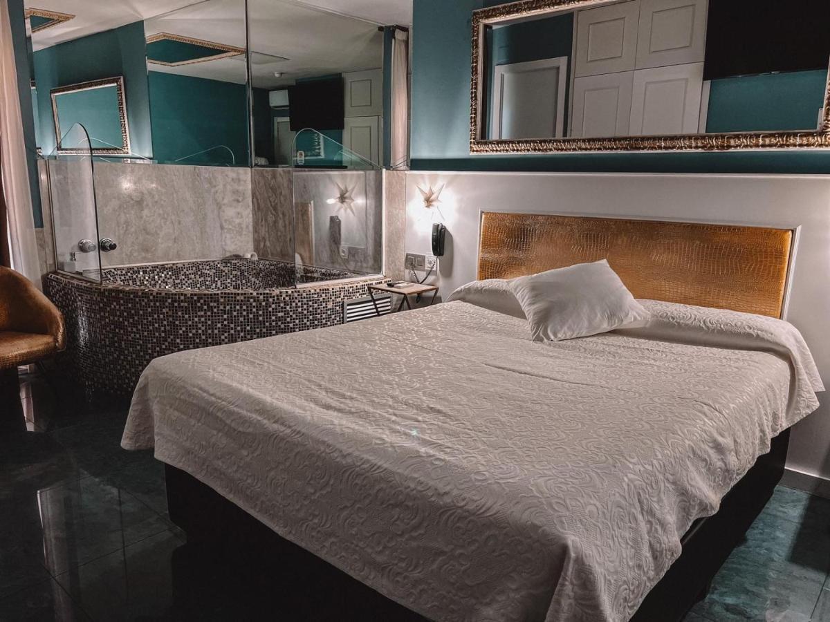 Hotel H Granollers Buitenkant foto