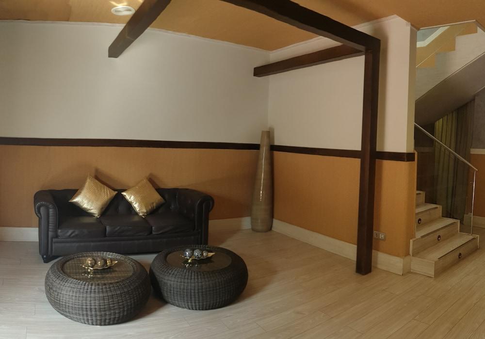 Hotel H Granollers Buitenkant foto