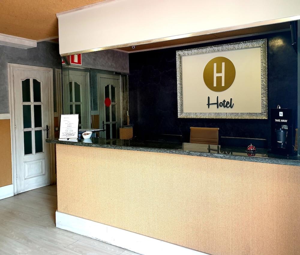 Hotel H Granollers Buitenkant foto