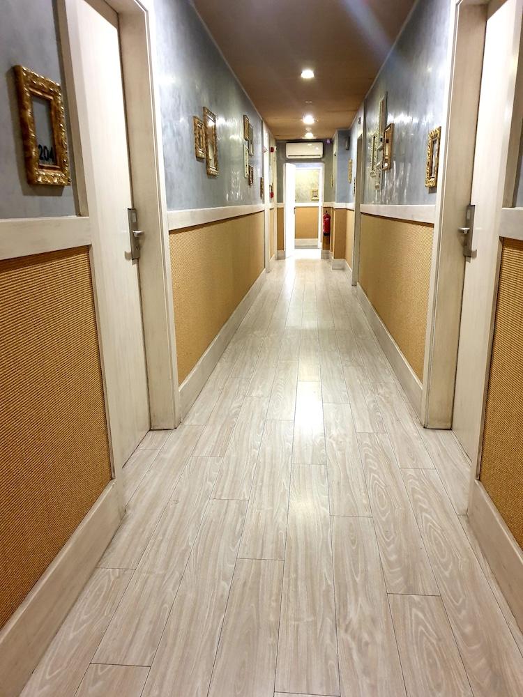 Hotel H Granollers Buitenkant foto